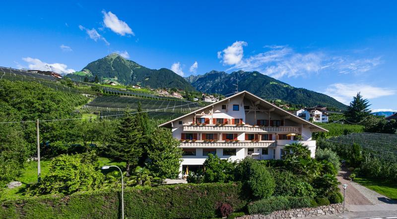 Hotel Weger Tirolo Esterno foto