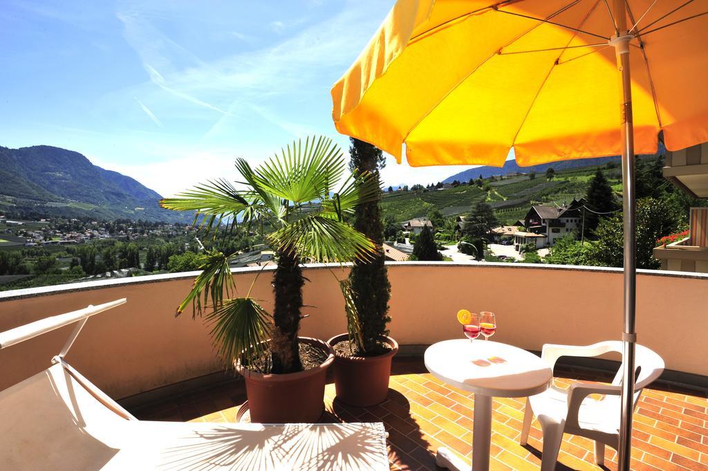 Hotel Weger Tirolo Esterno foto