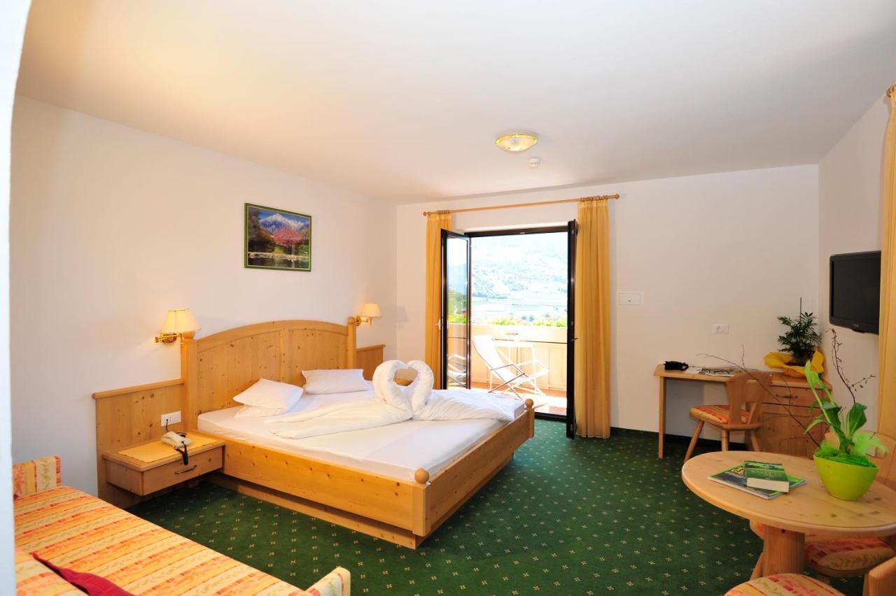 Hotel Weger Tirolo Esterno foto